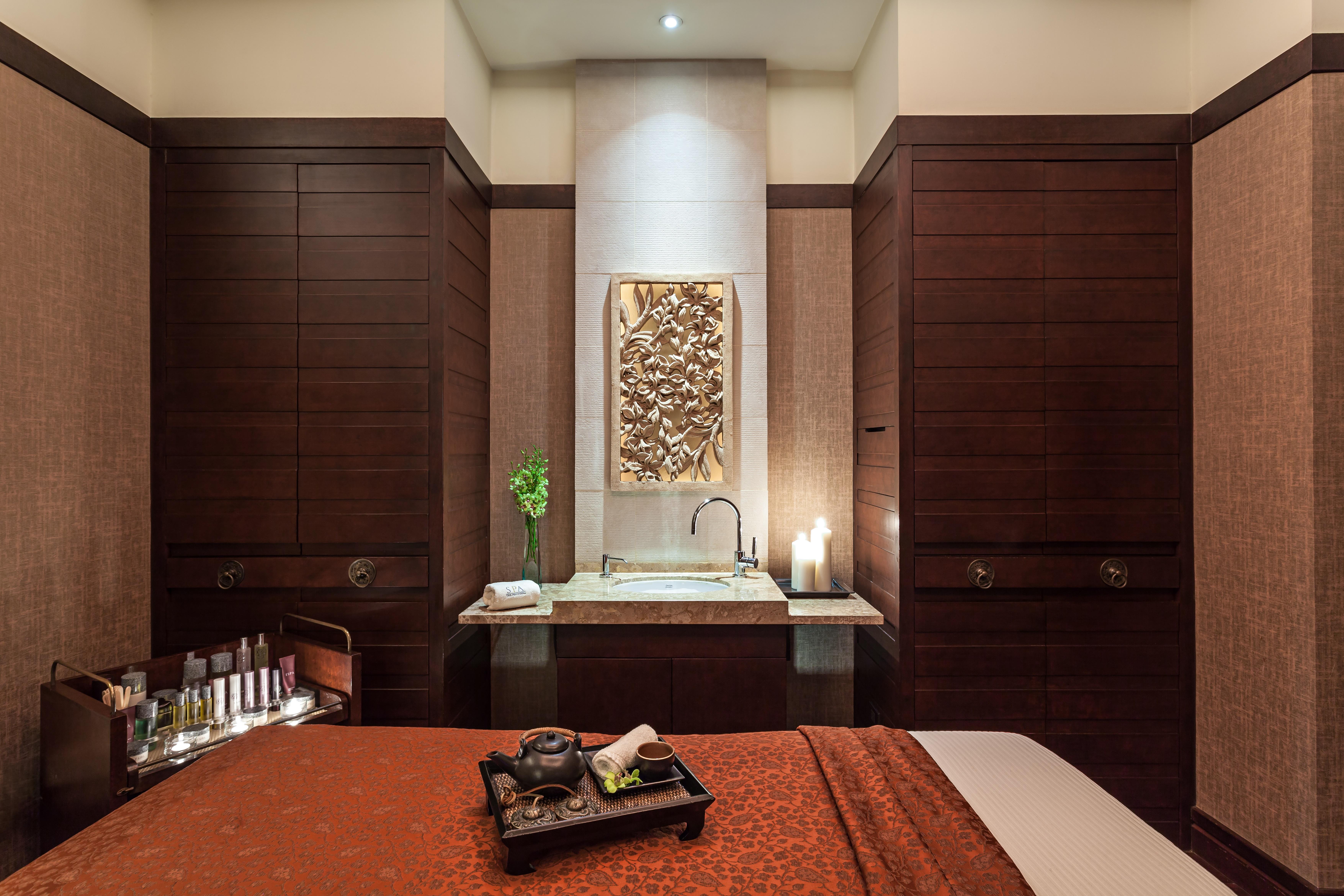فندق ذا بينينسولا بانكوك المظهر الخارجي الصورة A treatment room at the spa