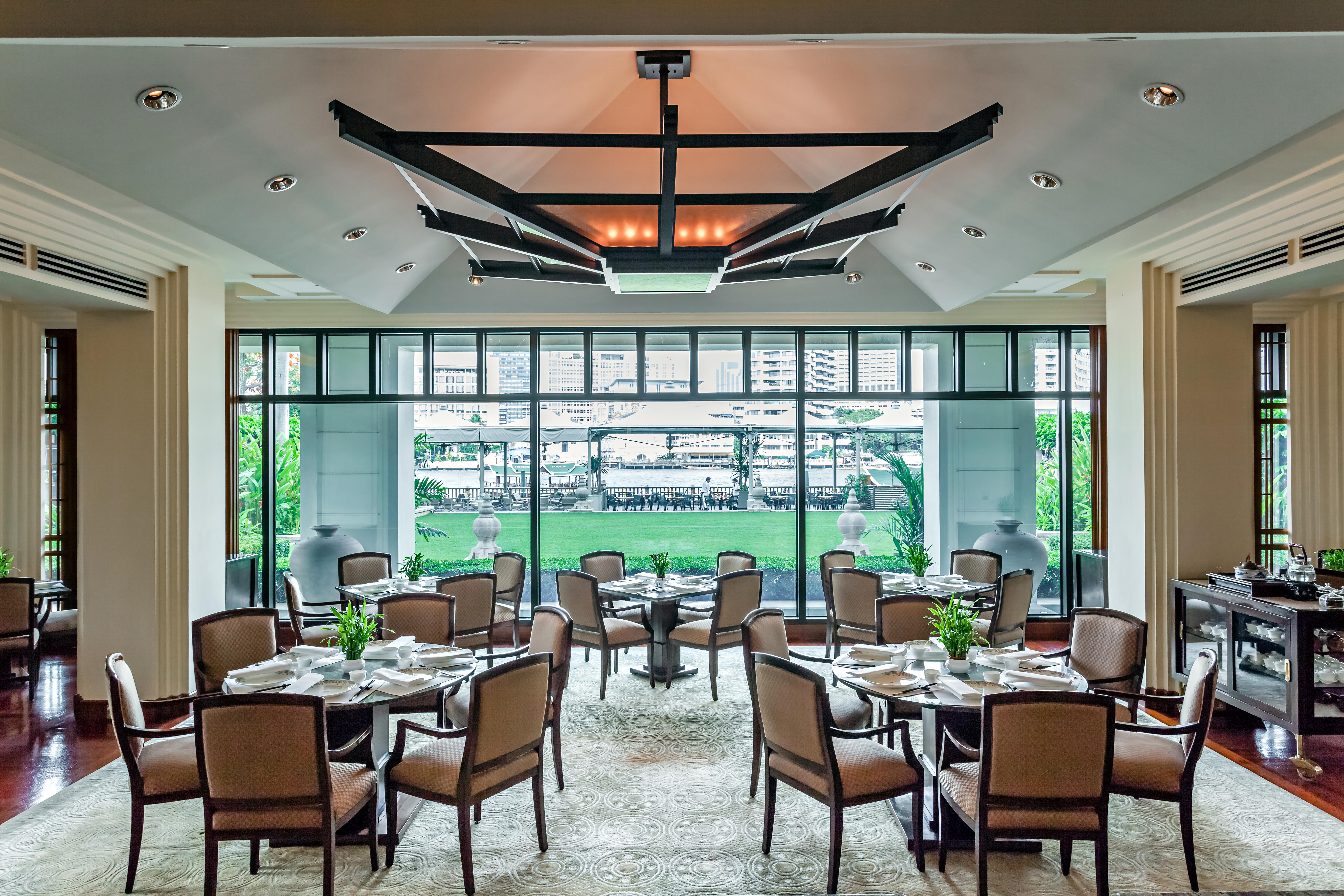 فندق ذا بينينسولا بانكوك المظهر الخارجي الصورة The Club Lounge at the Hong Kong InterContinental