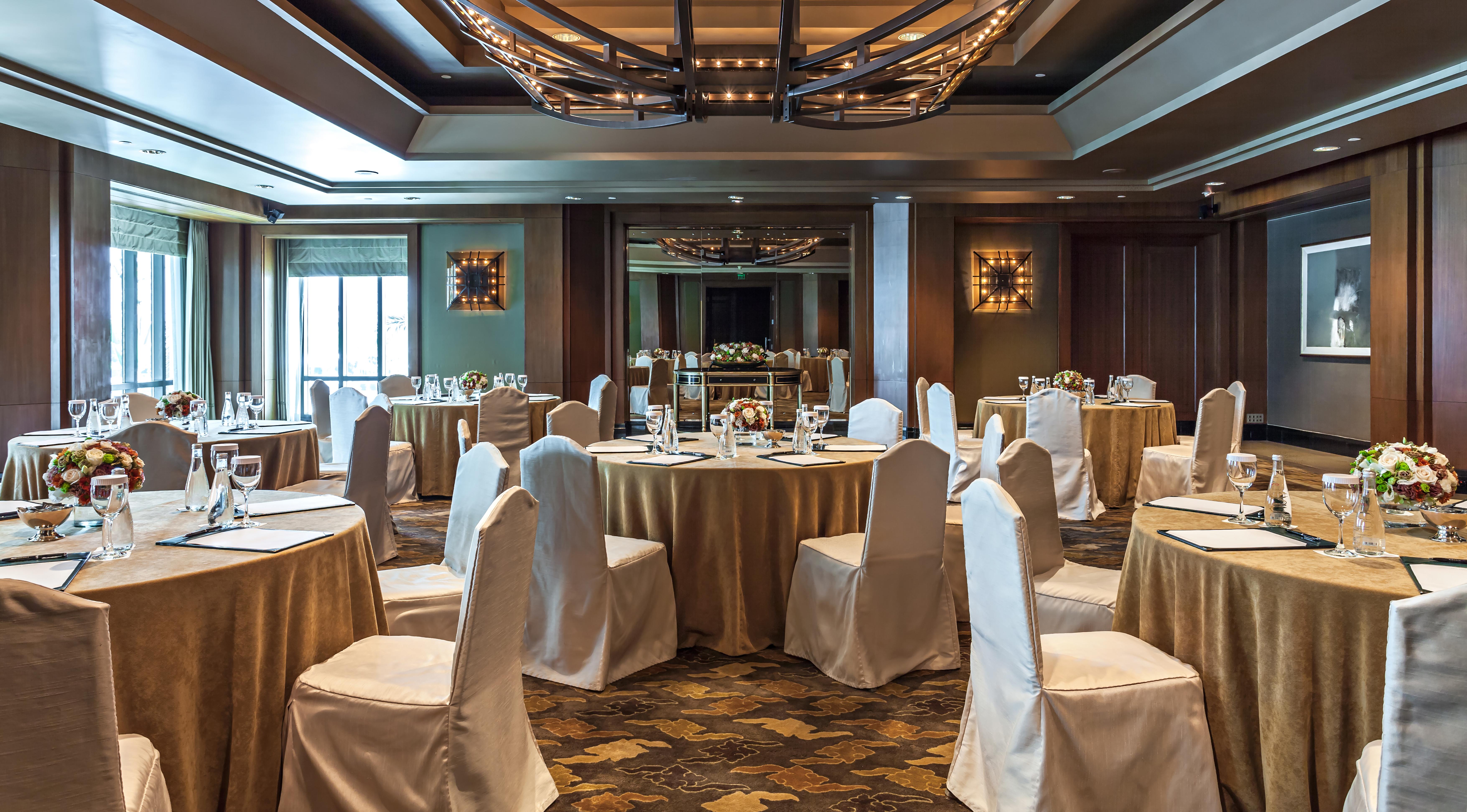 فندق ذا بينينسولا بانكوك المظهر الخارجي الصورة The ballroom at the hotel
